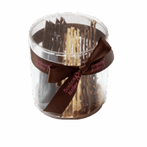 Kokers gevuld met nougat blaadjes